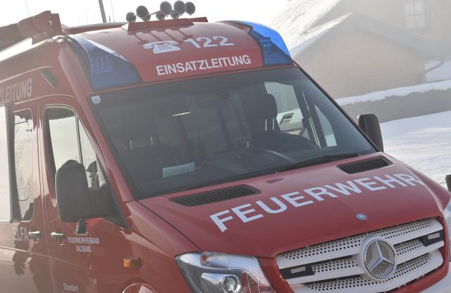 (Symbolfoto) Zu einem vermeintlichen Brand eines Reisebusses mit starker Rauchentwicklung wurden die Freiwilligen Feuerwehren Zederhaus und Flachau in den Tauerntunnel beordert.