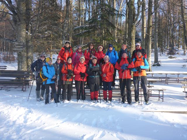 Die Traisner Wandergruppe auf der Zdarsky-Hütte.