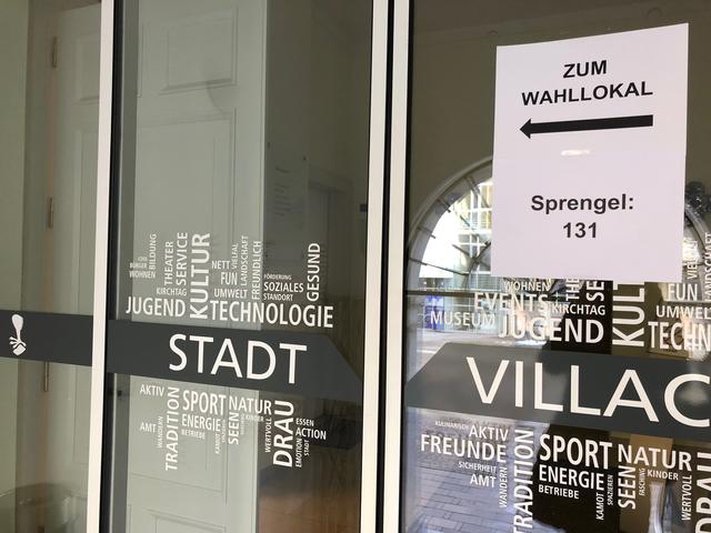(Symbolbild, Wahllokal Villach) Unregelmäßigkeiten bei der Bundespräsidenten-Stichwahl: Republik klagte auch gegen Villacher Bürgermeister