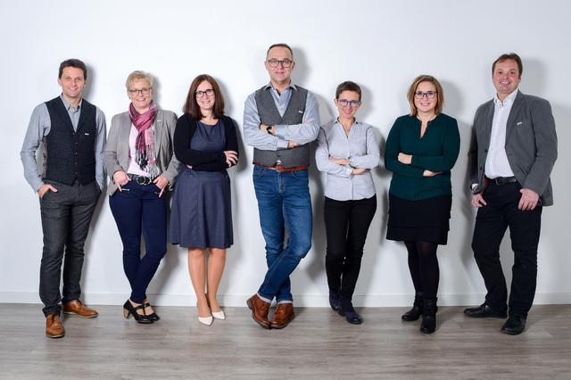 Das s'Innviertel-Team mit Günther Beck, Christine Zotscher, Daniela Steinmetz, Gerald Hartl, Claudia Stopfner, Sylvia Zweimüller und Martin Erlinger (v.l.n.r.).