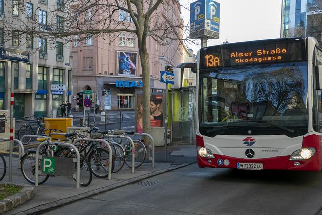 Der 13A wird seit Montag, 13. Jänner, zweigeteilt geführt. Bis Herbst 2020 wird sich daran nichts ändern.