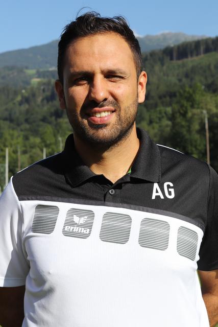 SV Hall-Trainer Akif Güclü ist schon heiß auf den zweiten Meisterschaftsdurchgang in der Regionalliga Tirol.