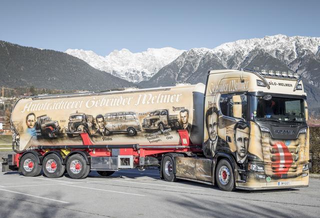 Die Familiengeschichte der Melmers ziert den aufwändig gestalteten Airbrush-Truck.

 | Foto: Silo Melmer / Rudi Wyhlidal 