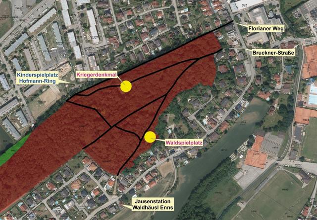 Die frei begehbaren Wege sind im Plan schwarz eingezeichnet.