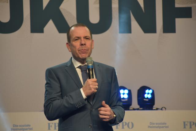 Harald Vilimsky verabschiedete sich nach 14 Jahren als Generalsekretär der FPÖ. | Foto: Michael Strini
