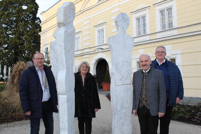 Bürgermeister Johannes Waidbacher, Braunau, zweite Bürgermeisterin Christa Seemann, Burghausen, Bürgermeister Friedrich Schwarzenhofer, Mattighofen, und dritter Bürgermeister Norbert Stranzinger, Burghausen.