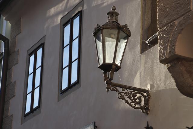 Zur Altstadt passend, auch die herrlichen Straßenlaternen...