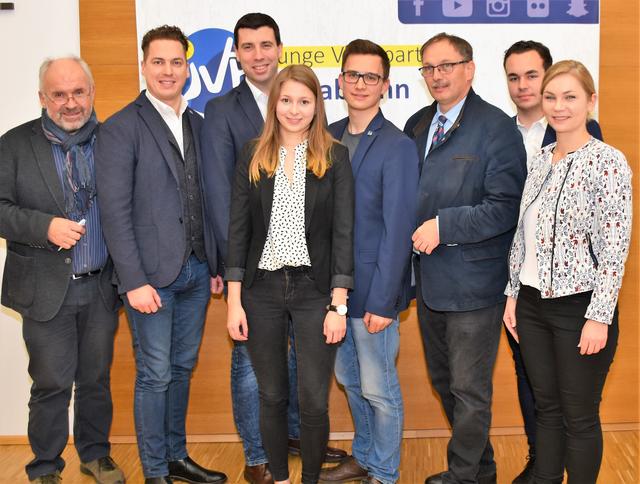 Johann Gschwindl, Bernhard Heinreichsberger, Florian Hinteregger, Theresa Mattes, Stefan Schröter, Richard Hogl, Christoph Fürnkranz, Eva-Maria Himmelbauer | Foto: Foto: ÖVP