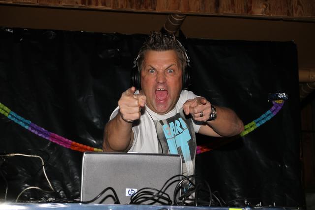 DJ Anid Piz animierte die Gäste zum Tanzen.