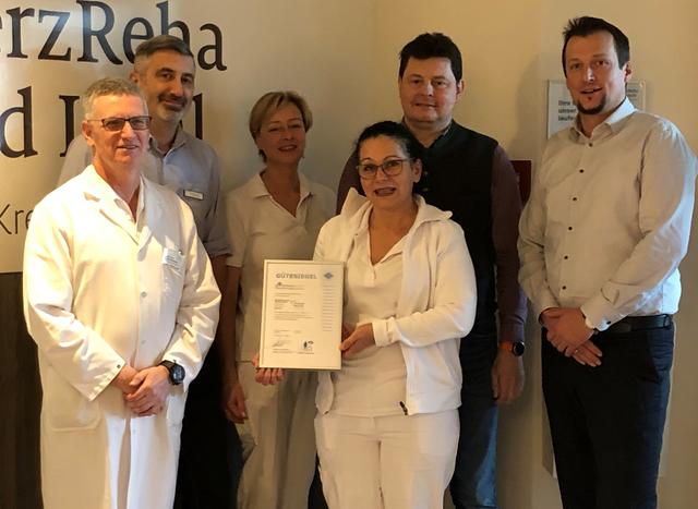 Prim. Priv-Doz. Dr. Robert Berent (Vorstand), Gerhard Kometter (Risikomanagement), DGKP Ingrid Pöllmann (QM-Team), Dr. Katharina Leimer (QM-Team) Günther Fuschlberger B.A.MBA (Qualitätsmanagementbeauftragter), Tibor Klein BSc.MA (Vorstand)