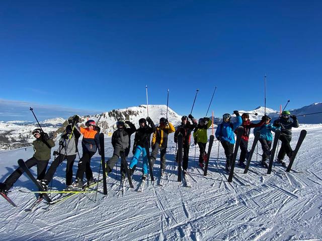 Traumhaftes Winterwetter und perfekte Schneeverhältnisse bei der HTL-Wintersportwoche in Obertauern