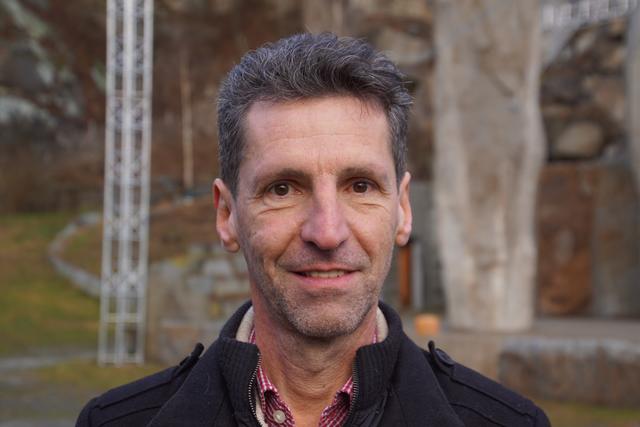  "Schön, dass auch Musiker und Sänger aus Südböhmen mitwirken“, freut sich der künstlerische Leiter Norbert Huber. | Foto: Helmut Eder