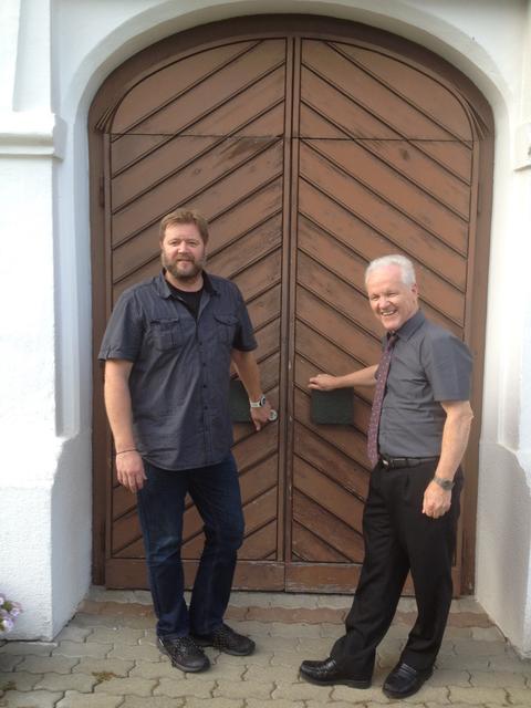 Archivbild: Edi Niederwieser (r.) wurde als Dekan wiedergewählt, im Bild mit Stellvertreter Christoph Frischmann (l.).