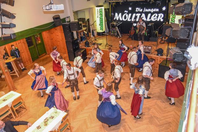 Beim Oberdrautaler Bauernball wurde aufgetanzt.