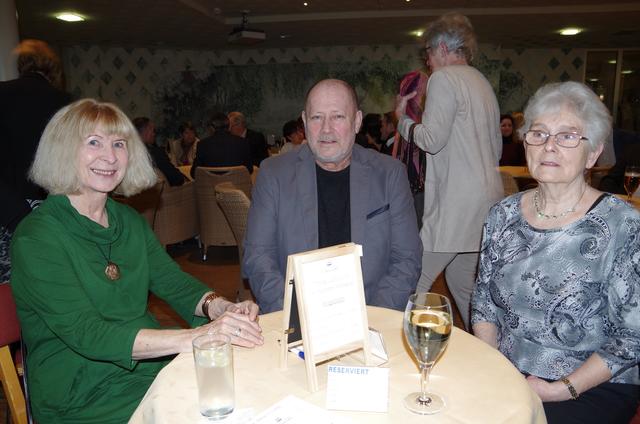 Herbert Oth und Gattin (links im Bild)