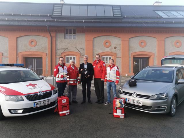 Daniel Wurzer, Gerhard Groher, Mauerbach Bürgermeister Peter Buchner, Bezirksstellenleiter Wolfgang Uhrmann mit Stefan Schillinger.
