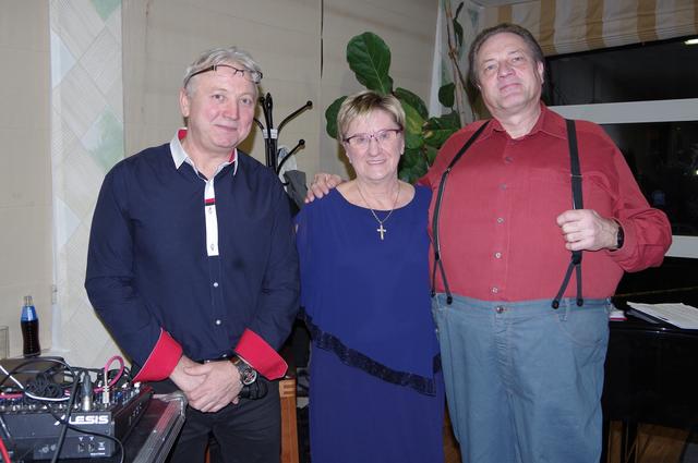 von links: DJ Berti, Edith Kalb, Reinhard Hohenegger