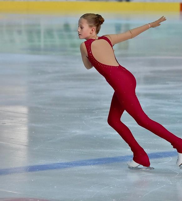 Anna Födinger erzielt Gold in ihrer Altersgruppe Jugend 3.