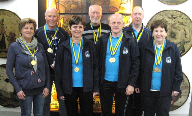 Die erfolgreichen Schützen des USV Kirchberg am Wechsel mit ihrer Gold- und Silber-Ausbeute.