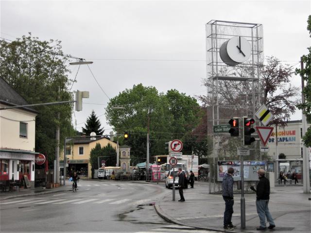Über eine Verkehrsberuhigung am Hauptplatz wird diskutiert.