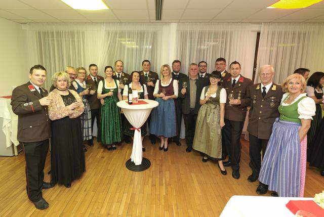 Kommandant Jürgen Rachwalik konnte beim 21. Oberaicher Feuerwehrball zahlreiche Ehrengäste begrüßen.