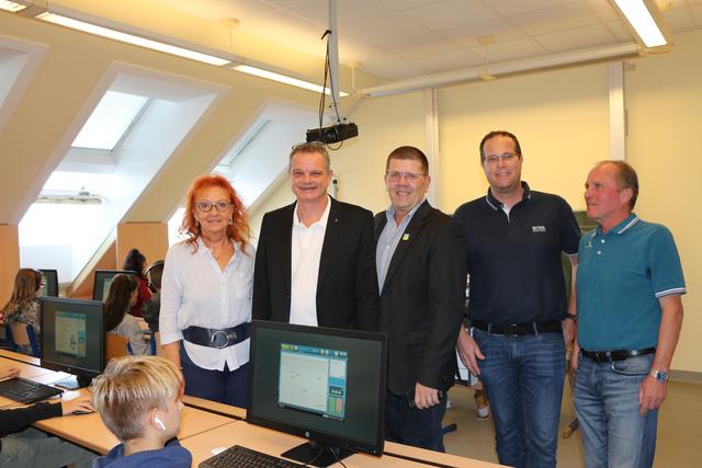 Die NMS Hainburg baut die IT-Infrastruktur aus.