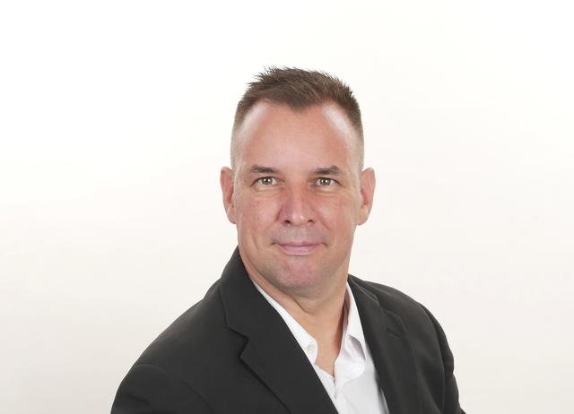 Spitzenkandidat Martin Bauer von der FPÖ in Dürnkrut.