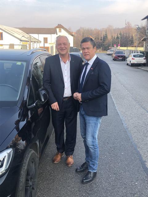 Pendlerforum-Obmann LAbg. Wolfgang Sodl (links) und ARBÖ-Präsident LAbg. Peter Rezar sind gegen weitere Belastungen der Pendler.