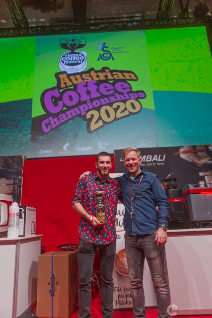 Sieger Manuel Kopper-Zisser mit Mario Kranister (La Cultura del Caffé).