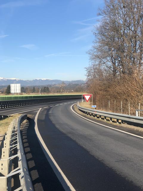 Die Einmündung am Autobahn-Zubringer Mooskirchen von Graz kommend wird um 190 Meter verlängert.