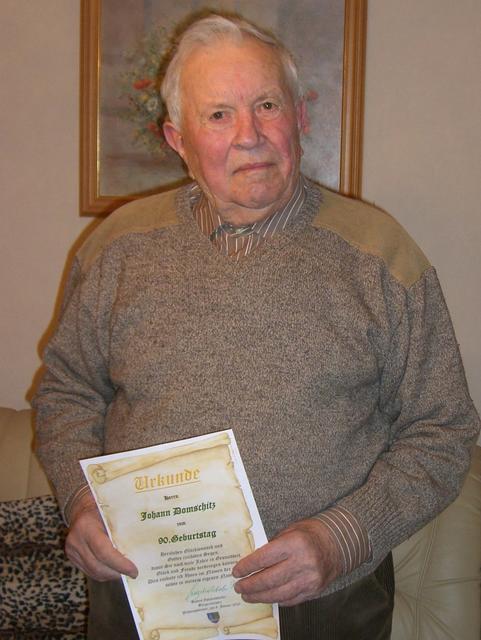 Johann Domschitz feierte den 90er.