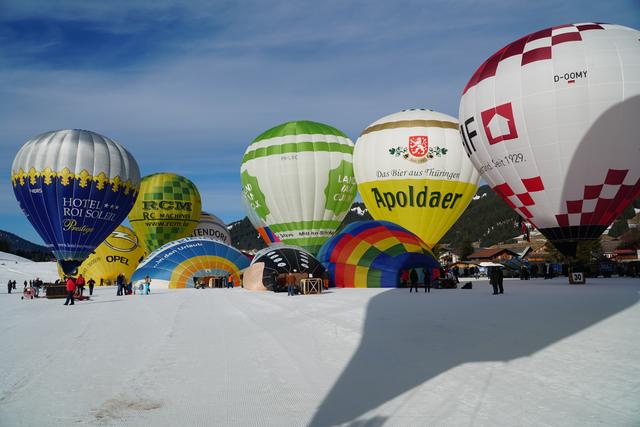 Im Tannheimer Tal bietet sich derzeit wieder ein prächtiges Bild beim Ballonfestival.
