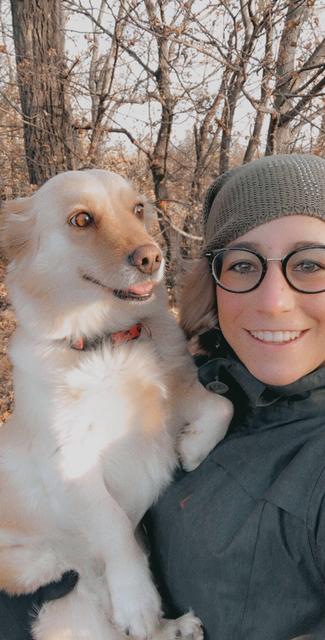 Cindy mit Frauchen beim Spazierengehen | Foto: Petra Mitter
