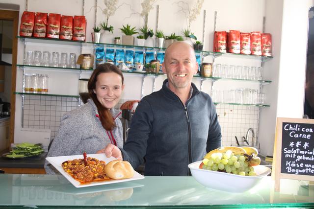 Kochen im Spittl in Spittal auf: Jacqueline Pließnig und Christoph Hinteregger