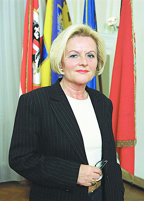 Traude Dierdorf in ihrer Zeit als Bürgermeisterin von Wiener Neustadt.