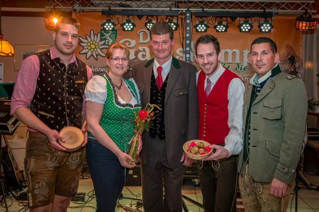 Freuten sich: Andreas Valentinitsch, Doris Veratschnig, Obmann Martin Einspieler, VP-Chef Clement Leitner und Thomas Ogris