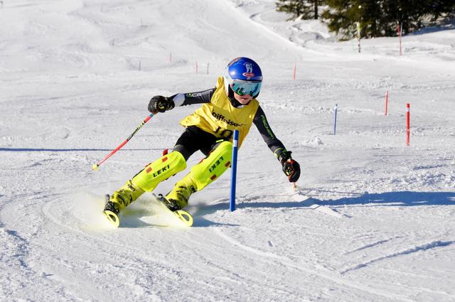 Yara Ortner holte beim Slalom auf der Weinebene den zweiten Sieg im zweiten Rennen.