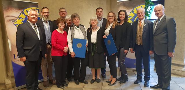 Lions; Politik und ihre Preisträger: Bereits im Vorjahr wurde der Nachhaltigkeitspreis vergeben. | Foto: Lions Club