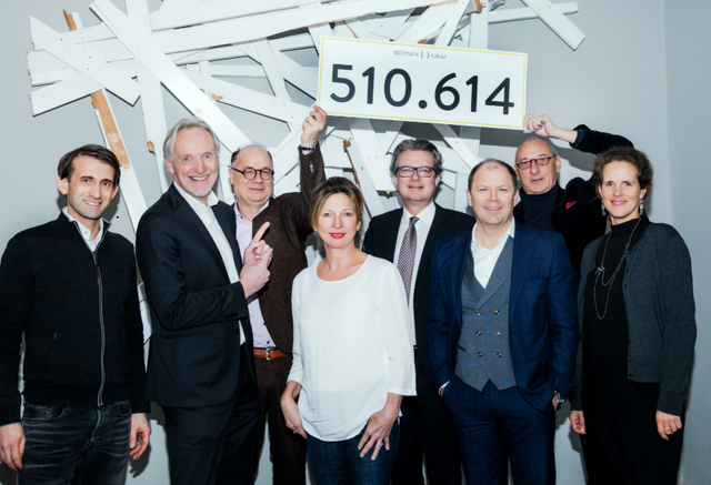 Freude über einen neuerlichen Besucherrekord in der Spielzeit 2018/2019: 
: Michael Tassis, Günter Riegler, Michael Schilhan, Iris Laufenberg, Christopher Drexler, Bernhard Rinner, Wolfgang Hülbig, Nora Schmid(v.l.) | Foto: Bühne Graz