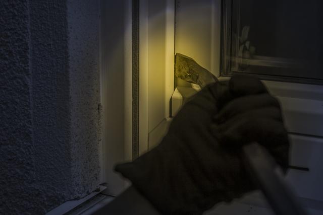 Einbrecher kamen durchs Fenster