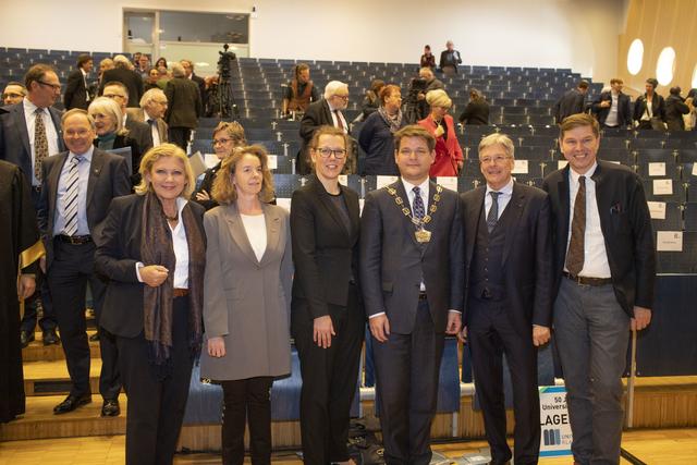 50 Jahre Alpen-Adria-Universität Klagenfurt mit Maria-Luise Mathischitz, Larissa Krainer, Iris Rauskala, Oliver Vitouch, Peter Kaiser und Werner Wutscher (von links)