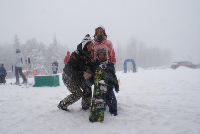 Gabriele, Nico und Carmen Cicvara unterwegs auf den Snowboards
