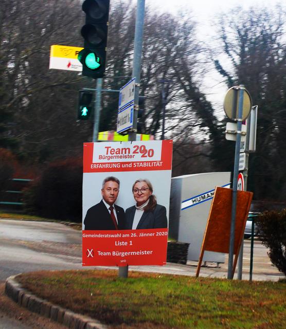 In Günselsdorf wurden Plakatständer entfernt.