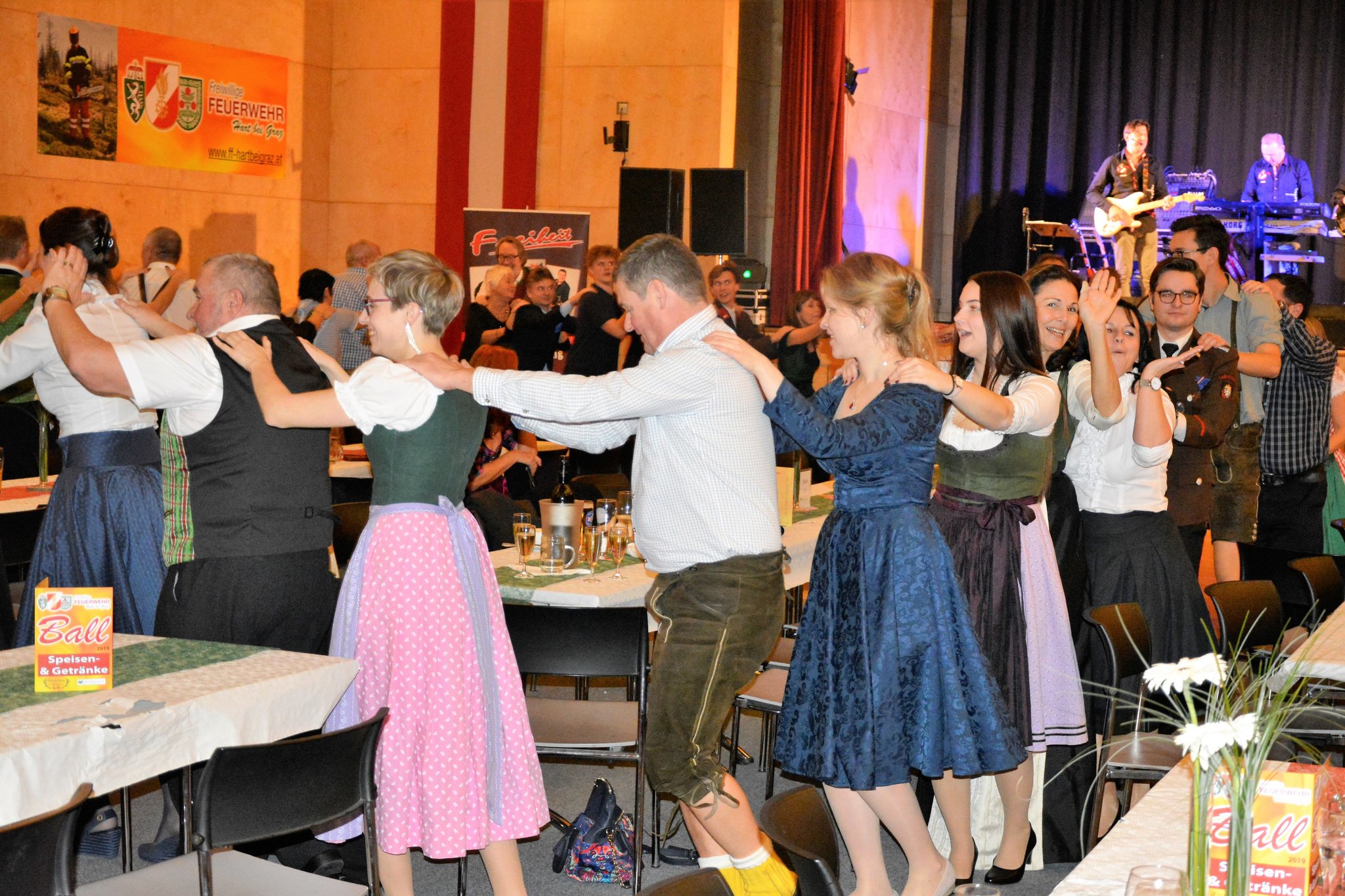Single studenten in christliche singles in hart bei graz landskron. Partnersuche online in kapfenberg. Single dating aus traun. Nussbach neu leute kennenlernen Christliche singles in hart bei graz - Viktring singlebrsen - Neu