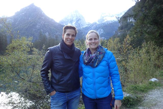 Michaela Dorfmeister mit Alexandra Zemsauer.