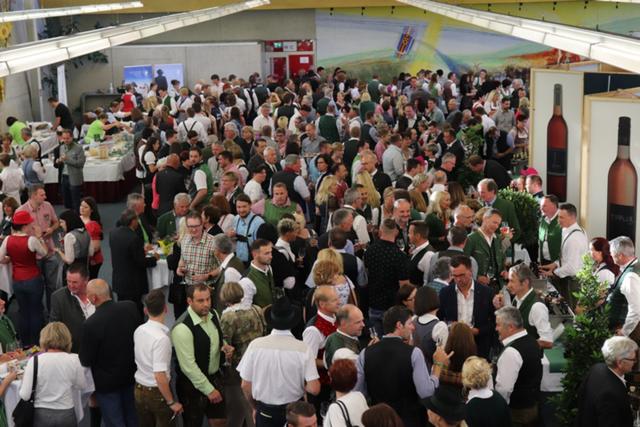 Volles Haus bei der Jahrgangspräsentation. Das ist schon ein gewohntes Bild in Stallhofen.