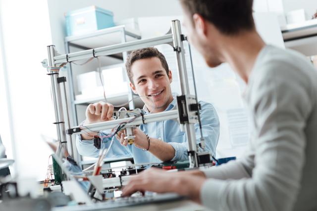 Die Digitalisierung verändert unsere Berufs- und Arbeitswelt.