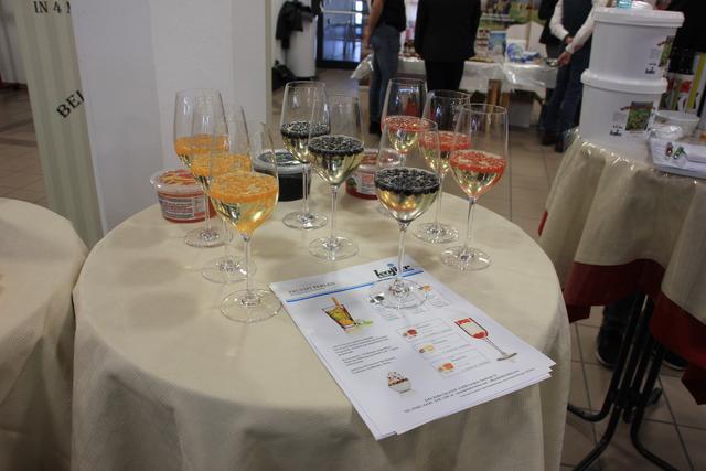 Fruchtperlen für Experimentierfreudige. | Foto: Hergel 