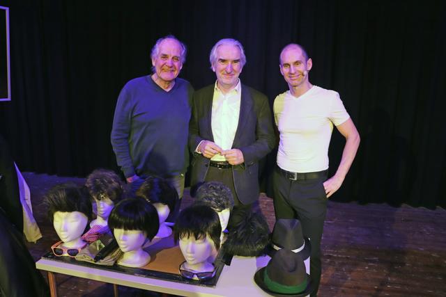Hans Wernerle, Josef Widl und Heinz Lagler beim Kabarettabend für die Hollabrunner Lerntafel.