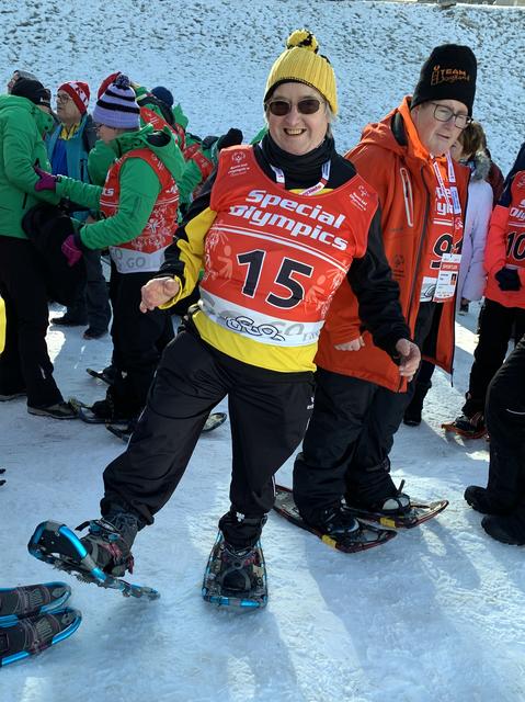 Susanne Laschober beim Schneeschuhlaufen